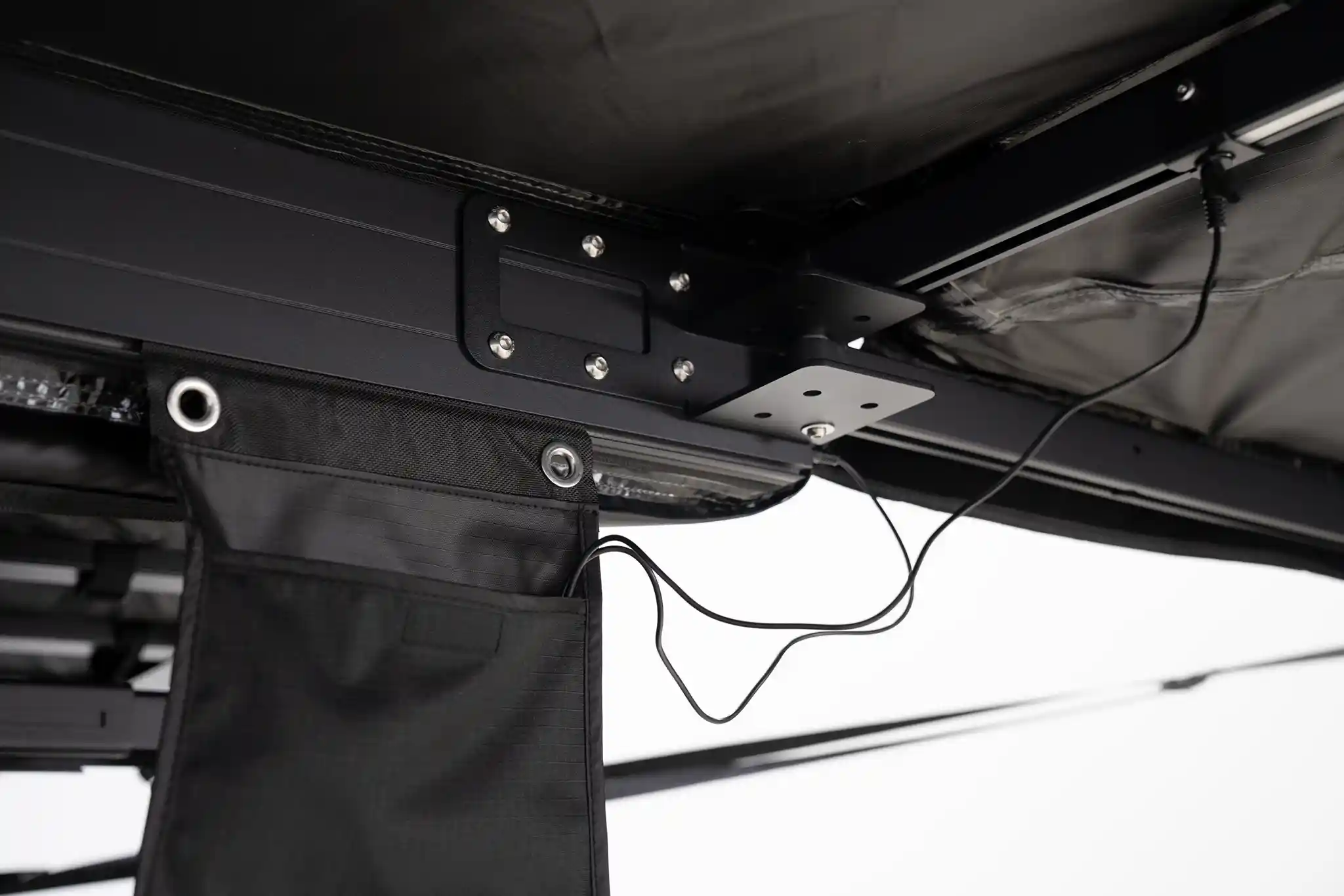 180 Tailgate Awning - Image 4