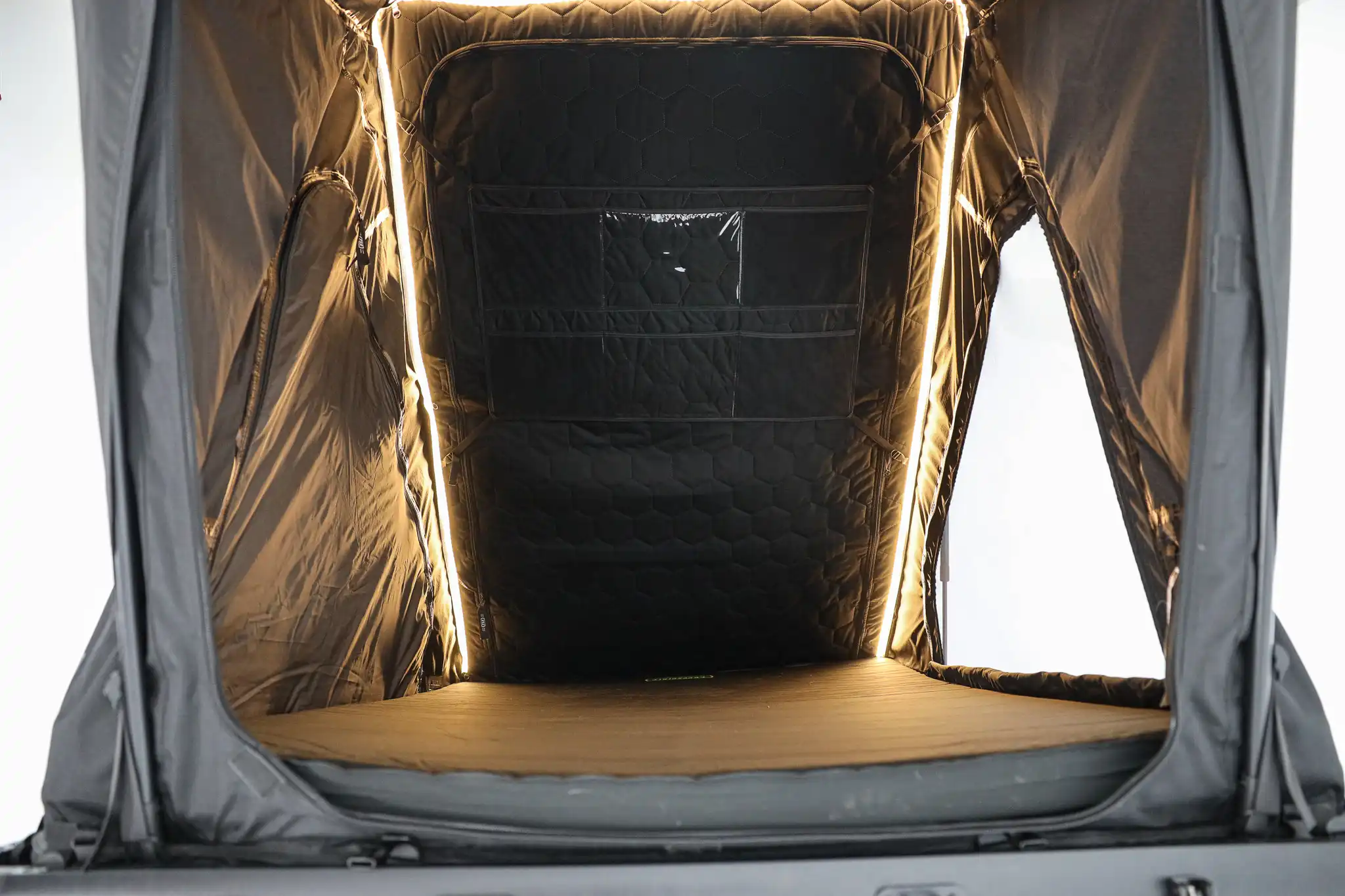 Aspen Lite XL - Rooftop Tent - Image 10