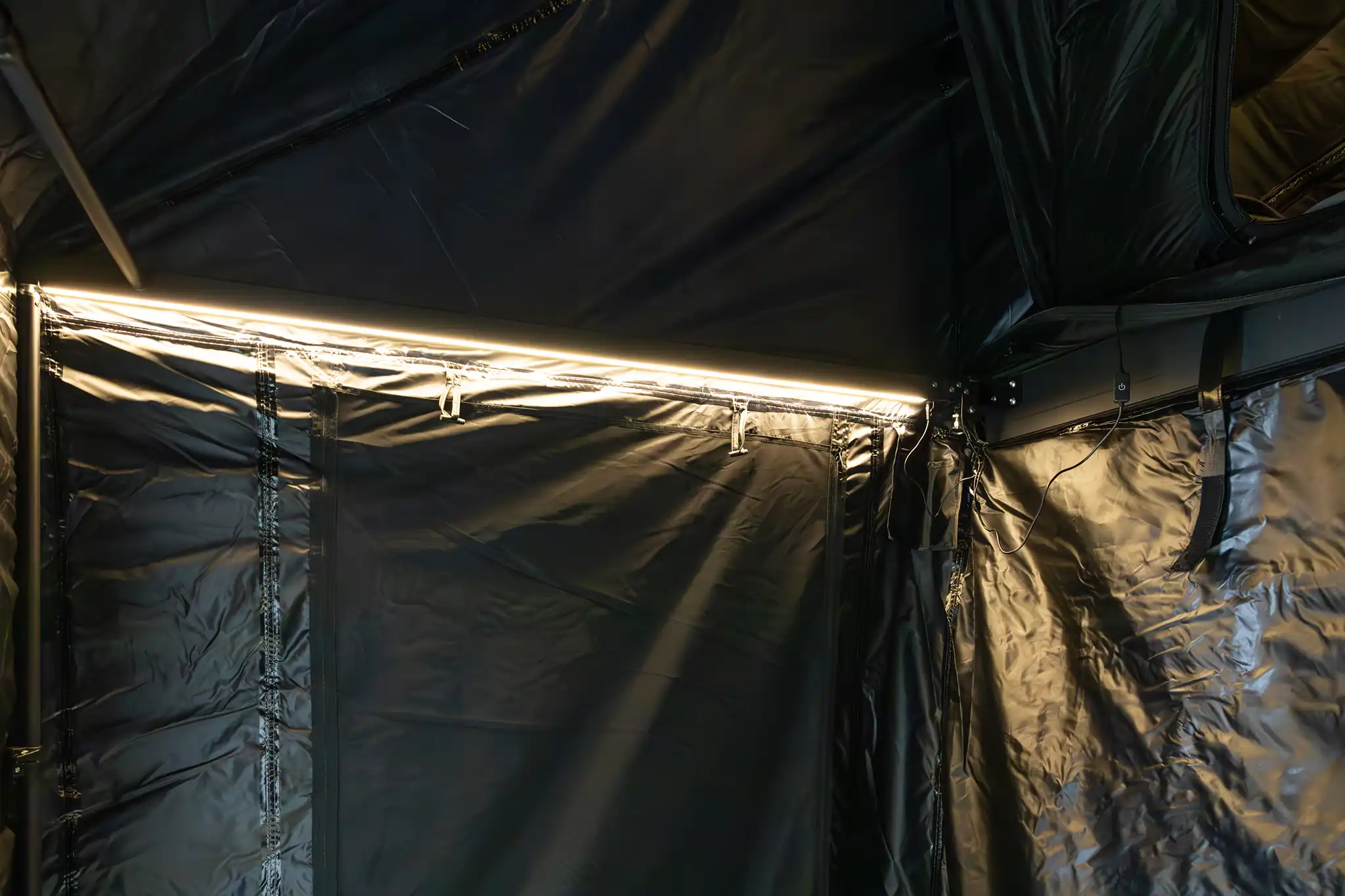 Double Shower Awning & Privacy Tent - Image 10