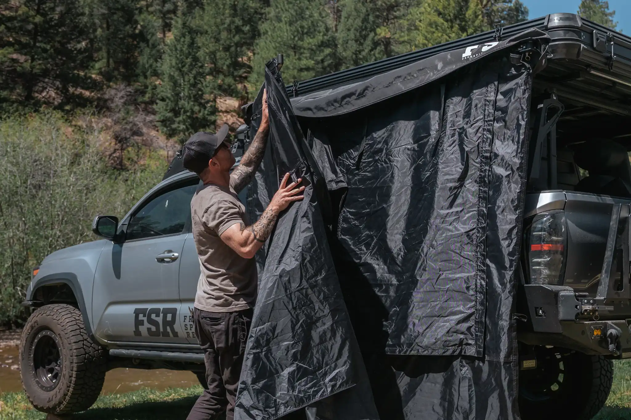 Double Shower Awning & Privacy Tent - Image 3